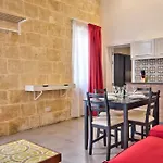 Old 3 By Vallettastay * La Valletta