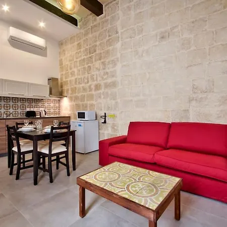 Apartment Vallettastay Old 3 *