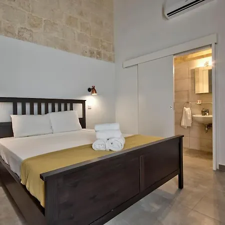 Old 3 By Vallettastay Apartment Valletta