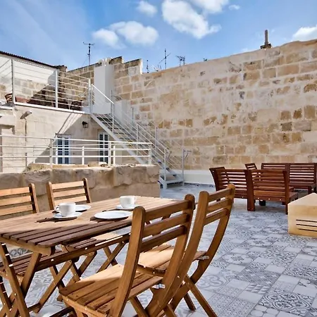 Apartment Vallettastay Old 3 *