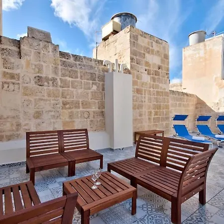 Old 3 By Vallettastay * Valletta